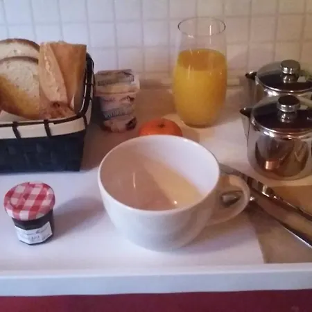 Alojamento de Acomodação e Pequeno-almoço Sweets-dreams-amiens-picardie-insolite-balneo-week-end-amoureux Contoire